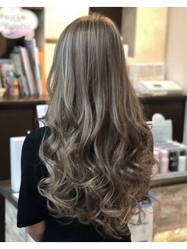 ケーアールツーエス 鳳店(KR2S) ＃ハイライト#バレイヤージュ#髪質改善#KR2S鳳