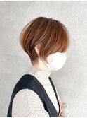 ナチュラルレイヤーショートボブ