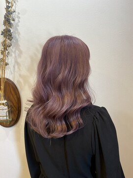 アンド ローバー(and LOVER) 推しカラー