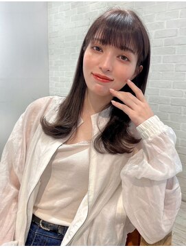 レイラバイアフロート 吉祥寺(Lila by afloat) フルバング/外ハネ/ラベージュ