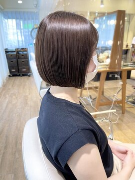 ネオリーブ チロル 横浜西口店(Neolive CiroL.) ぷつっとボブ　縮毛矯正　酸性ストレート
