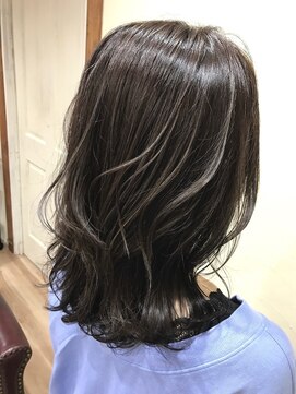 ルッソリベラ 池袋(Lusso libera) くびれレイヤースタイル 30代40代50代