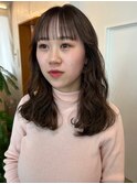 シースルーバング ぱっつん前髪 艶感 ナチュラルパーマ