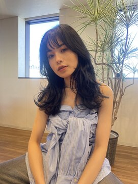 ノラキチジョウジ(NORA KICHIJOJI) ブルーブラック＃レイヤーカット＃顔まわりレイヤー＃くびれヘア