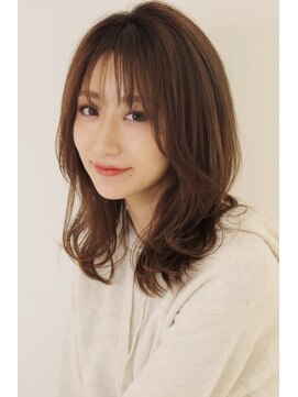 ジエクト ヴィシア(The Ect VIXIA) ふんわり軽やか！ミディアムレイヤー