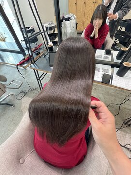 ラヴィエ(RAVIE) 【半田・髪質改善】縮毛矯正/トリートメント/マンツーマン
