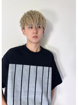 メンズサロン キング 梅田店(Men’s salon K!ng) 波巻きツイストスパイラルパーマ/フェザーパーマ/眉毛/メンズ