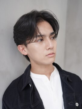 ニコ トウキョウ ロジック(nico TOKYO Logic) フェザーパーマニュアンスパーマセンターパート20代30代