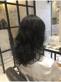 ミディアムレイヤーパーマスタイル　(銀座)