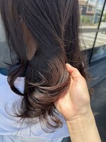 メゾン アヴァロ(Maison Avallo)&nbsp;自然光で綺麗に映えるラベンダーブラウンカラー