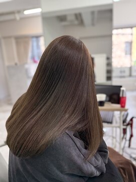 アウラ 近鉄八尾駅前店(Aura) 艶感抜群