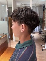 トリッカ シブヤ(TRICCA SHIBUYA)&nbsp;ニュアンスパーマ/メンズパーマ/刈り上げ