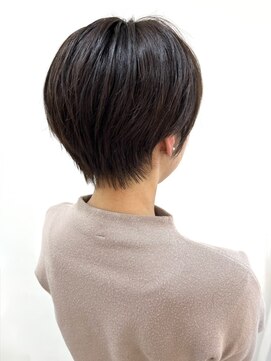 カヌヌ(KANUNU) 丸みショート