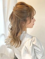 アモレット 天文館店(amoretto)&nbsp;ブリーチカラー ヘアアレンジ ハイトーンベージュ レイヤー