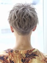 リタバイクロト(LITA by KUROT) 那覇/刈り上げセンターパート/波巻きツイストスパイラル