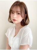 ミディアムレイヤー、外ハネボブ、グレージュ、脱白髪染め☆