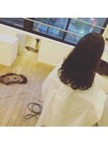 カタチヘアー(HAIR) 。。。。。。。穏。。。柔。。。。。ロングのカタチ。。。