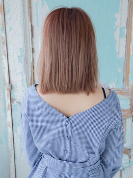 オートクチュールランコントレ(Haute Couture Rencontrer) ナチュラルストレートなセミディ