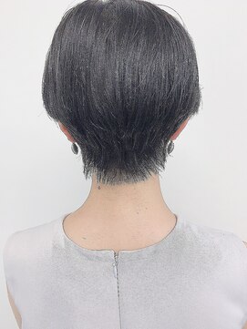 ガーランドウメダ(Garland umeda) コンパクトショート