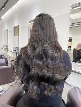 ジゼル 博多筑紫口店(GiseL) 艶々ココアブラウン【博多駅筑紫口】@halu_the_world