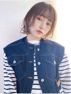 ルーク(LUKE) 顔周りレイヤーボブでふんわりヘア