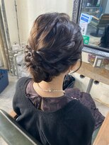 リエラ 新宿(RIERA)&nbsp;ヘアセット/ヘアメイク/巻きおろし/逆毛/卒業式[新宿/新宿駅]