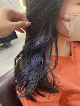 アヴァンス 江坂店(AVANCE.) インナーカラーブルー