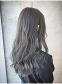 グレーカラー