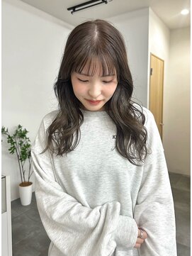 ディッシィ 立川(D'ICI) オリーブカラー