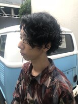 リトルクイニー(LittleQueenie) メンズパーマ・スタイル