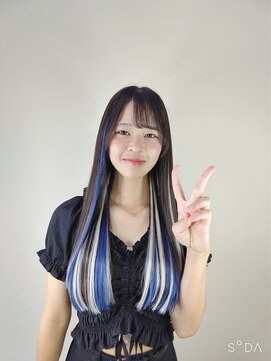 ウィット アンド ラファム Wit &La Famme JKのインナーカラーエクステは個性が光る