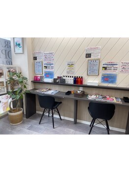 【阪神西宮駅徒歩2分】白髪染めに特化した、お手頃価格で通える心地よい空間♪大人女性の"なりたい"を実現!