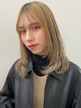 サンク 原宿 表参道(cinq) ラベンダーベージュピンクベージュブリーチカラー顔周りレイヤー