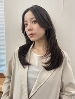 レイヤーカット　オージュア　前髪なし