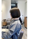 暗髪アッシュボブ