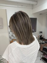 アテバイルイス 喜連瓜破(ATE by luis)&nbsp;シャドウルーツ/バレイヤージュ/ベージュカラー