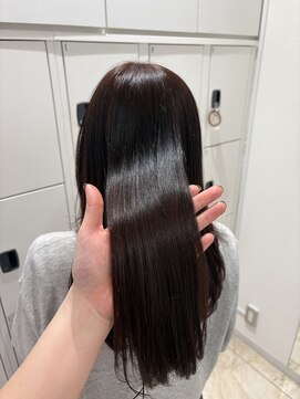 ケンジ 平塚 アネッタ(KENJE annetta) 艶髪/Aujuaトリートメント