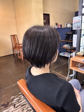 ワラティク(WARATI C) ショートボブ