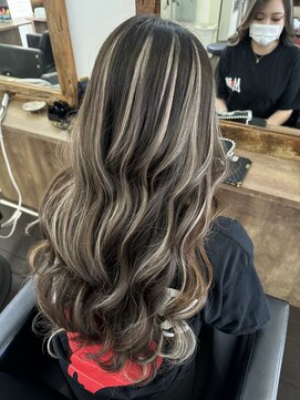 ルーツアイリー 心斎橋(ROOTS IRIE) 10代20代30代シールエクステバレイヤージュハイトーン透明感