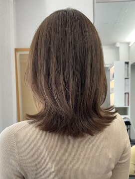 ＊ミディアムレイヤーカット顔周りレイヤーウルフハッシュカット