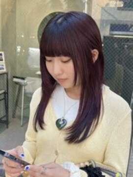 ティティアンバイイザ(titian by IZA) 〇ブリーチなしダブルカラーチェリーレッドレイヤーカット艶髪