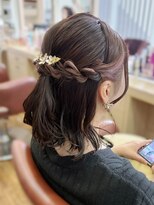 アトリエファゴ ハナミズキ店 【Chikano】ヘアセット ハーフアップ