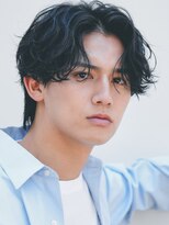 バイフィフス 原宿/表参道(by fifth)&nbsp;原宿シャドウパーマメンズカットセンターパート刈り上げなし