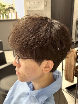 シャインセカンド 大宮(SHINE Second) 今流行りのシャドウパーマ