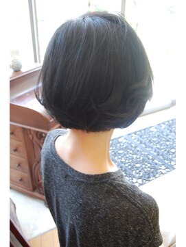 ベル(BELL) ナチュラルショートボブ【BELL桜新町/用賀】