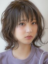 エコー フルール(ecco fleur)&nbsp;エアリーな束感にハネ感をプラスした360°可愛いスタイル