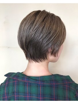 フェイバー 赤坂店(FAVOR) 【奥域ショート】グレージュ×透明感カラー☆