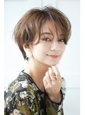 ショートスタイル/フレンチカジュアル/カーキベージュ/夏カラー