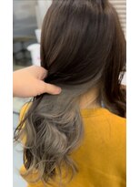 ヘアーアンドメイク グルック(hair&make Gluck)&nbsp;インナーカラーxシルバーベージュ
