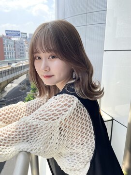 フィーユアンウル 梅田茶屋町(fille en uru.) 波巻きウェーブ×インナーカラー